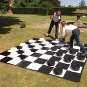 Giant Checkers Game Giant Checkers Game